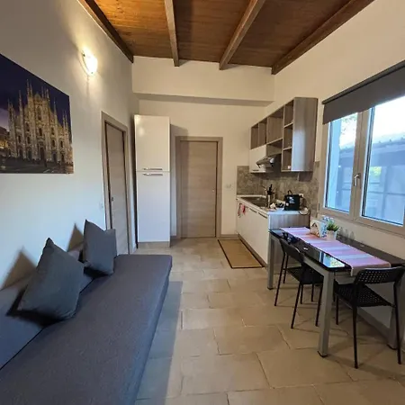 Mambo House ميلان
