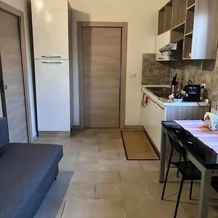 Apartament Mambo House *